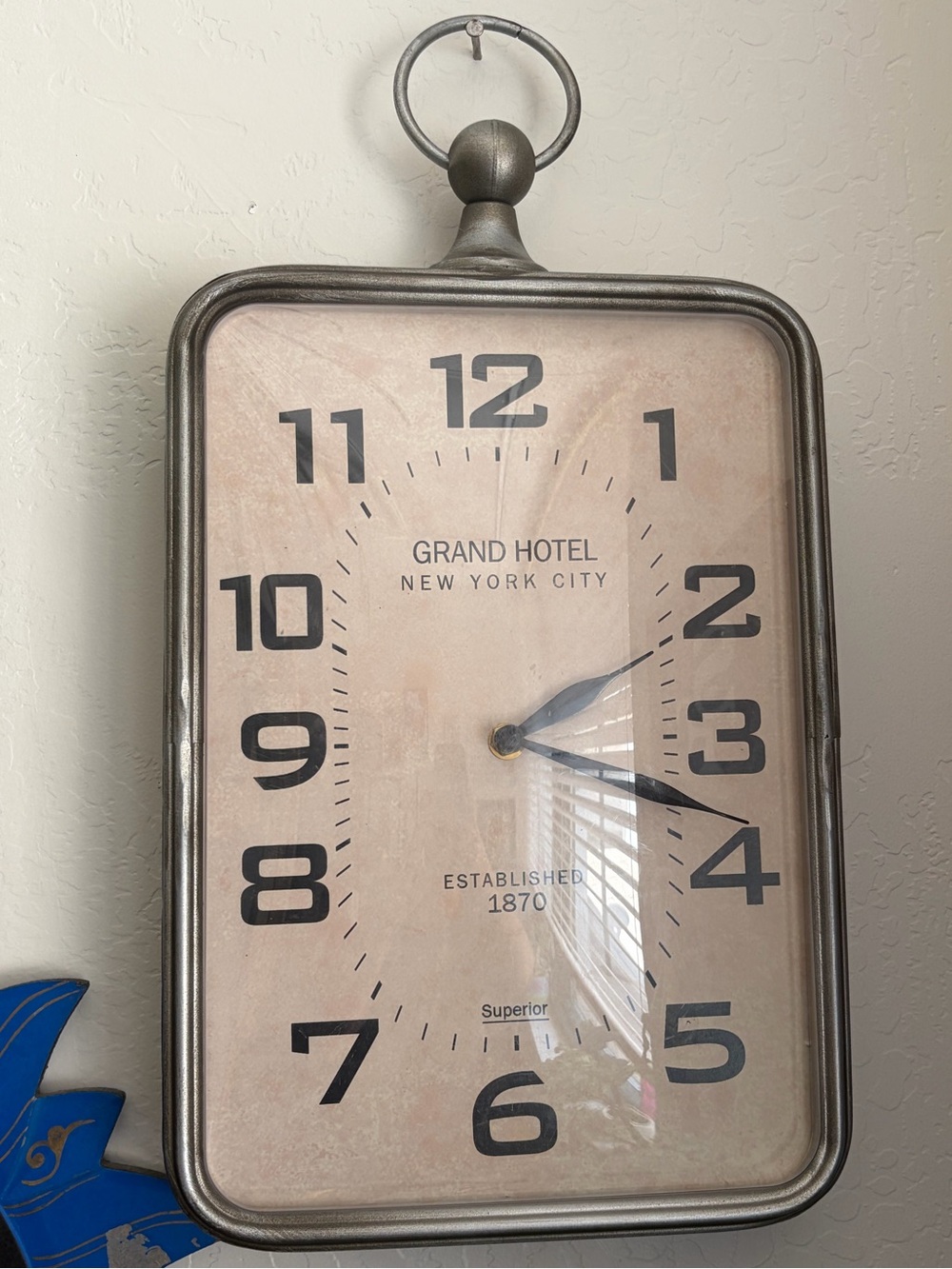 Large metal wall clock. Like new.